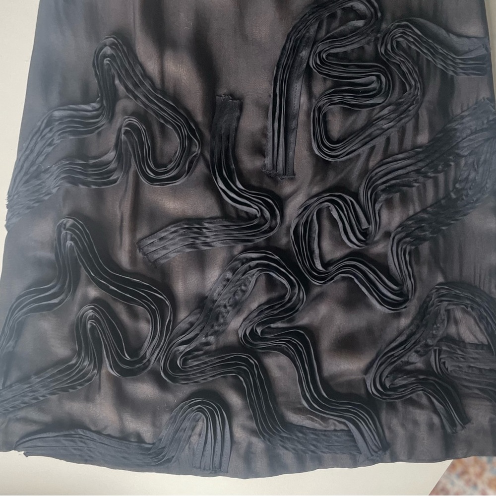 Robert Rodriguez black scoop neck slip dress with raised art detail sz 0